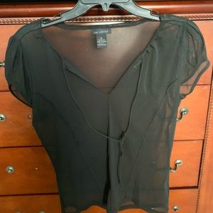 The limited top size medium